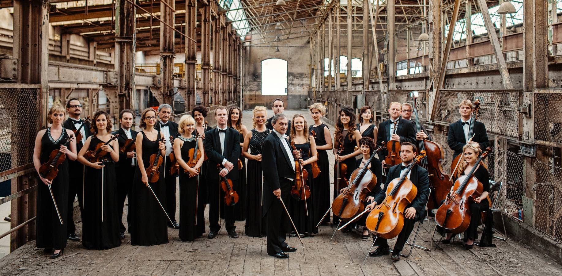 La Chamber Orchestra de Ashot Tigranyan, en el Miguel Delibes