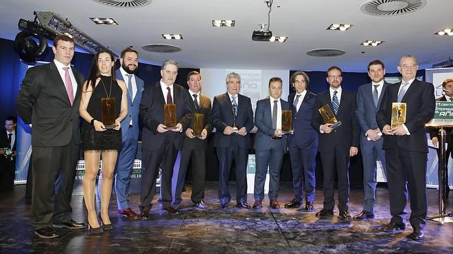 La Universidad de Valladolid entrega los premios a los empresarios del año