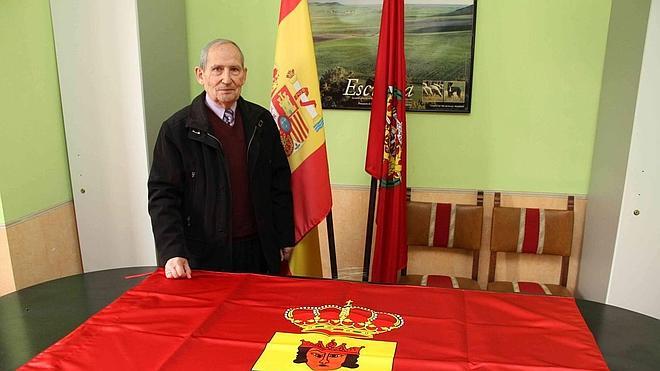 Fompedraza estrena escudo y bandera