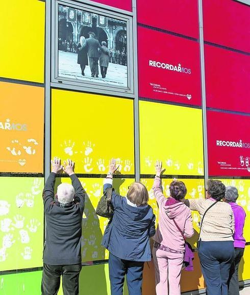 El renacer de las manos blancas