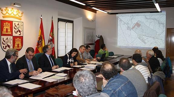 La Junta aprueba el plan parcial para una urbanización en Encinillas