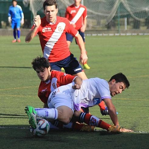 El Villa de Simancas cae derrotado con dos goles del numantino Claudio