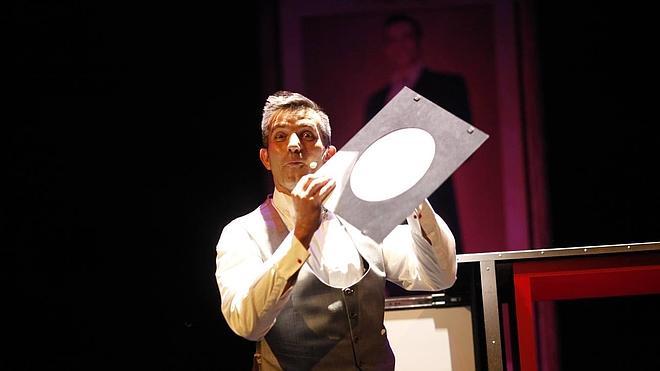 El mago Riversson, directo al Oráculo de Oro