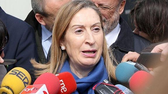 Ana Pastor reafirma que el AVE llegará «antes de que termine esta primavera» a León capital