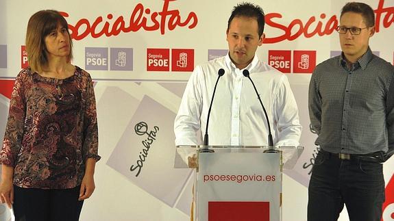 El PSOE aplica la renovación a las listas de San Cristóbal y Torrecaballeros