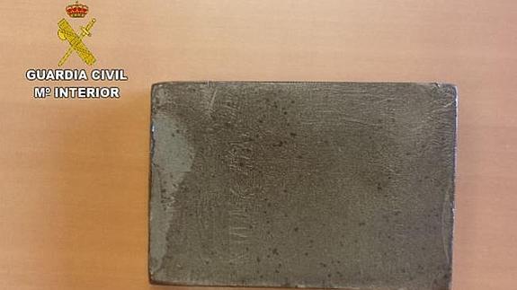 Detenido un joven de 21 años con 100 gramos de hachís en Benavides