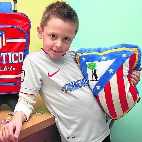 Un joven hincha del Atlético del Madrid protagonizará la bajada del ángel de Peñafiel