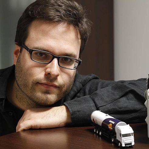 Diseñan en Valladolid un dispositivo para prevenir el robo de combustible en camiones