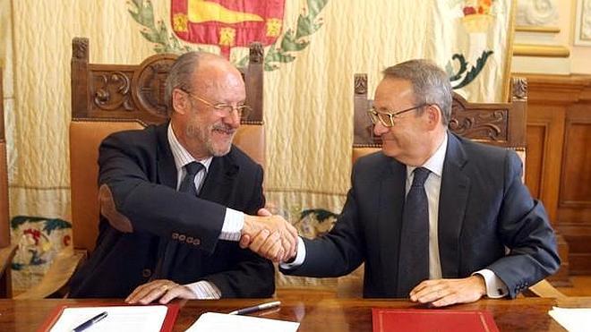 El Ayuntamiento de Valladolid y Europac firman un convenio para financiar el comedor social