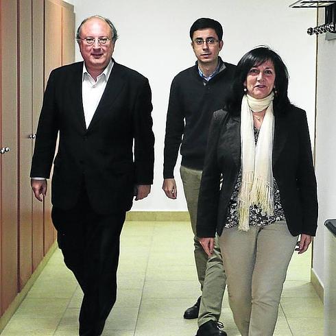 El PSOE asegura que presentará listas electorales en los 362 municipios