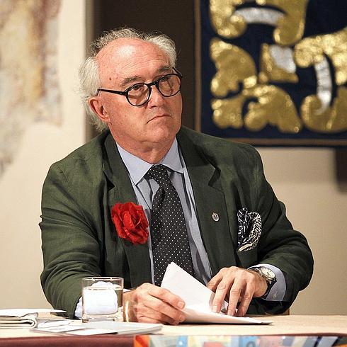 Giráldez retoma el proyecto de ASí y perfila una lista de «gente muy joven»