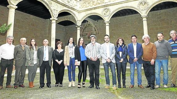 El PSOE opta por la renovación y tan solo mantiene a un concejal