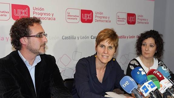 Carolina Martín, candidata de UPyD a la Junta, asegura que su partido «está muy vivo»