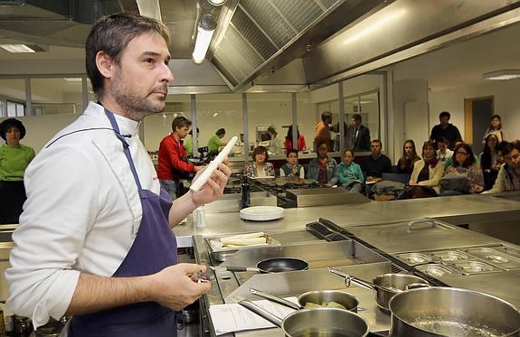 Cuatro cocineros enseñan recetas para prevenir el cáncer