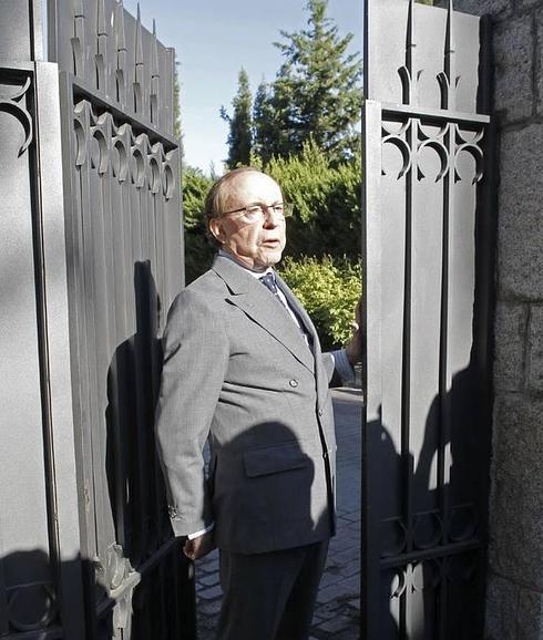 Ruiz Mateos y uno de sus hijos serán juzgados en Valladolid este martes por dos delitos fiscales