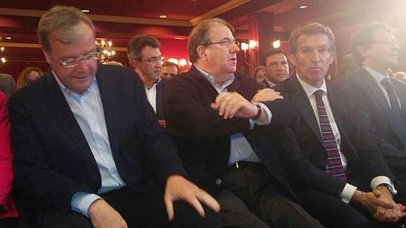 El PP 'hace piña' en León