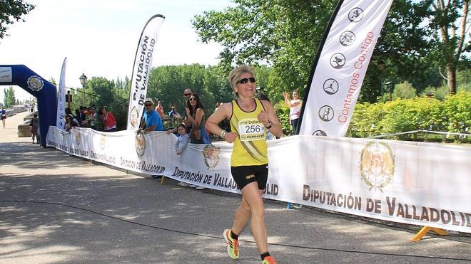 Mas de doscientos cincuenta participantes en la Carrera 'Somos de Simancas'