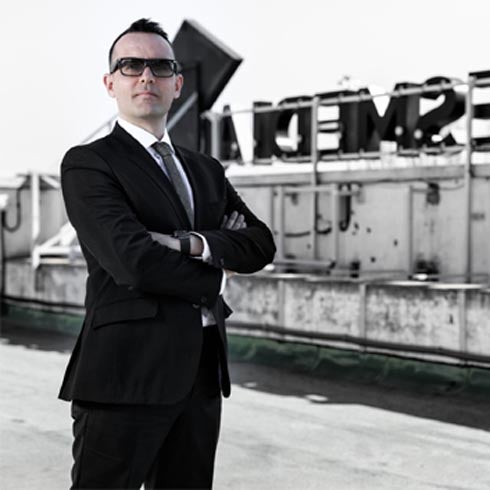 Risto Mejide anuncia que el 19 de mayo estrenará su nuevo programa 'Al rincón de pensar'