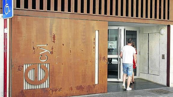 Recetas políticas para paliar un achaque social