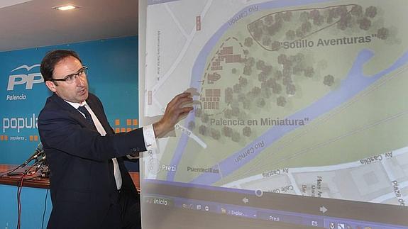 Polanco promete crear en el Sotillo un parque infantil para el ocio y la aventura