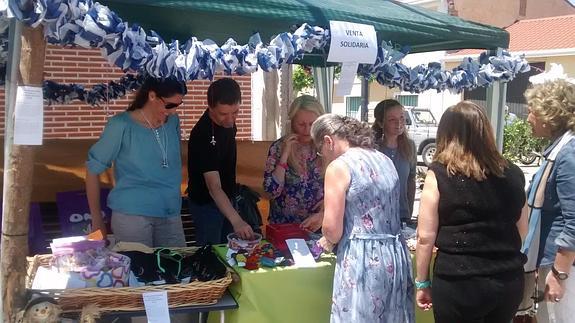 Animación, gastronomía y solidaridad en la II Fiesta de la Primavera de Hornillos de Eresma