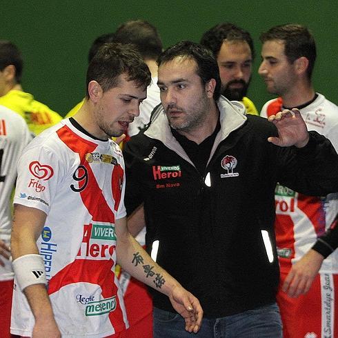 Álvaro Senovilla expresa su intención de continuar en el Viveros Herol Nava