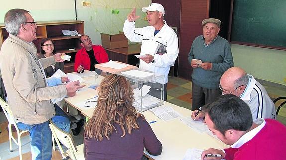 Los vecinos de Cantalapiedra quieren repetir las elecciones