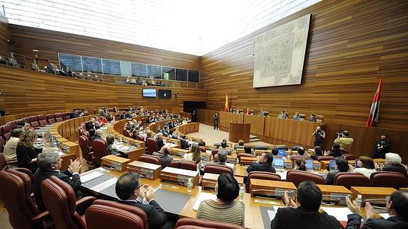 PP y PSOE dejan de ingresar 280.000 euros al bajar en votos y escaños