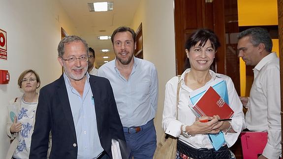 El PSOE gestionaría cinco áreas del Ayuntamiento de Valladolid y Toma la Palabra, tres