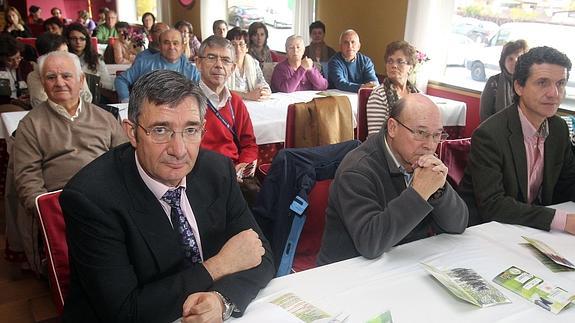 El movimiento vecinal pide la inmediata constitución de los foros participativos