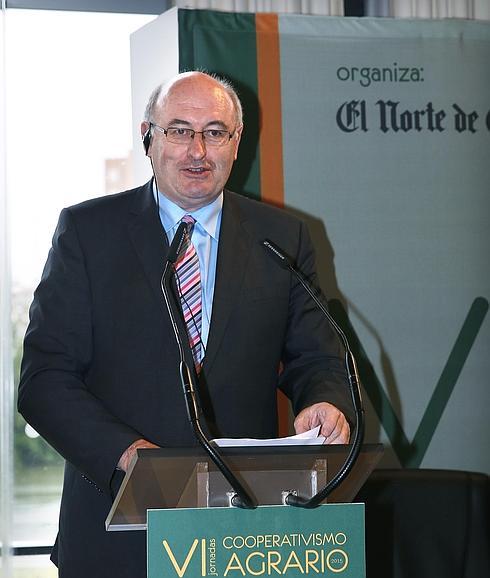Hogan sitúa el futuro del campo en la producción de alimentos de calidad