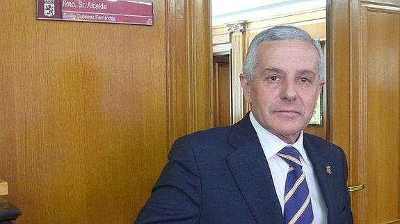 Gutiérrez dice adiós pidiendo a Silván que luche con mucha fuerza por León