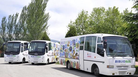 Los bibliobuses despiden el curso escolar tras recorrer 50.000 kilómetros