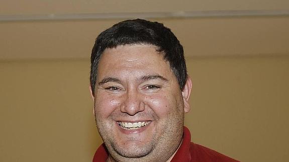 El concejal de IU de Villamuriel Eduardo Hermida acompañará a Iglesias en la Diputación