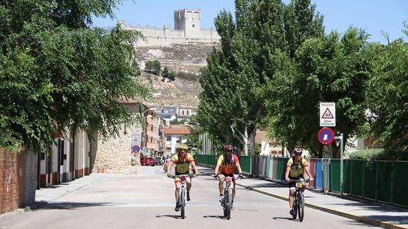150 corredores participan en 'Duero a fuego' en Peñafiel