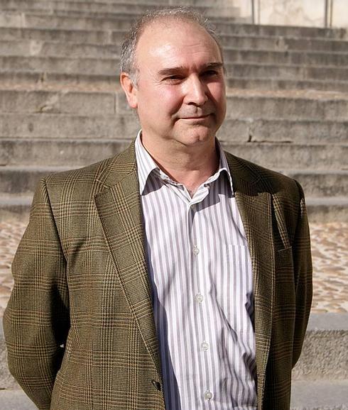 Marejada en el PSOE por elegir a Jesús Yubero como líder del grupo en la Diputación