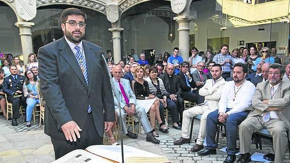 El PP abre expediente disciplinario y suspende de militancia a Sánchez Cabrera