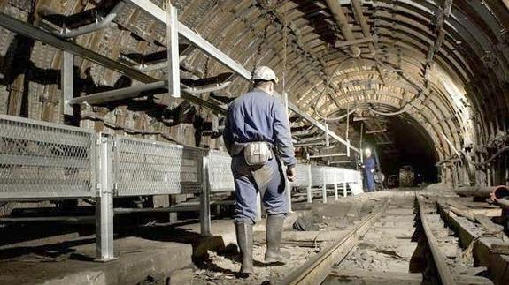 Industria reduce de 50 a 26 millones sus ayudas al carbón y excluye de las aportaciones a la Hullera