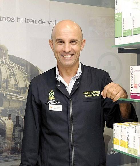 El farmacéutico que da una vuelta de tuerca a un negocio tradicional