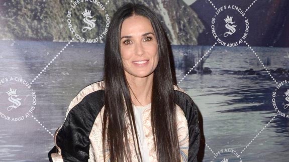 La fiesta en la casa de Demi Moore fue organizada por el asistente de la actriz