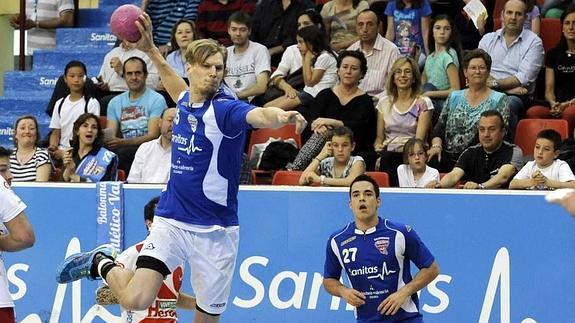 Aula Cultural y Atlético Valladolid debutan en casa