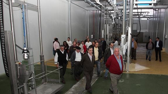 La liquidación del Centro Integral Cárnico abrirá en otoño la fase de subasta pública