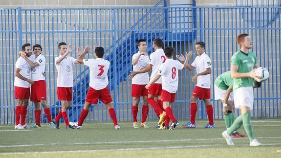 Quirós salva un derbi descafeinado entre el Santa Marta y el Guijuelo