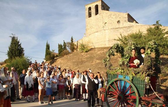 Castrillo de Duero celebra de nuevo la boda de su vecino más ilustre