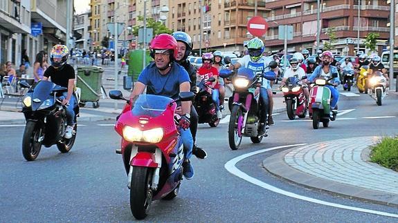 Los bejaranos cierran la semana con mucha cultura y el rugido de las motos