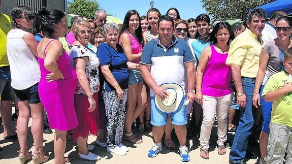 Fuenterroble de Salvatierra despide con una comida sus fiestas de verano