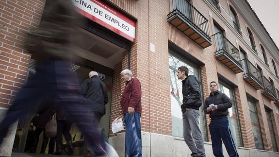 Segovia registra en julio el mayor descenso del paro en la región