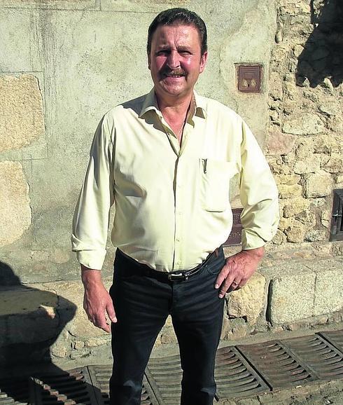 «Este año se ha creado la asociación El Pinalejo, que es la que organiza los actos»