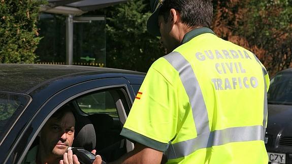 Tráfico prevé que solo el día 15 transiten 185.000 vehículos por la red provincial