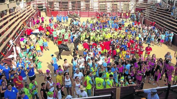Las peñas tomaron el protagonismo en las fiestas de Lumbrales